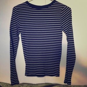 Wild Fable black and white striped long sleeve